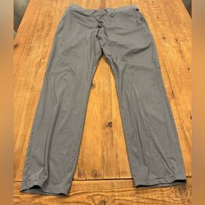 Hylete workout pants in size l